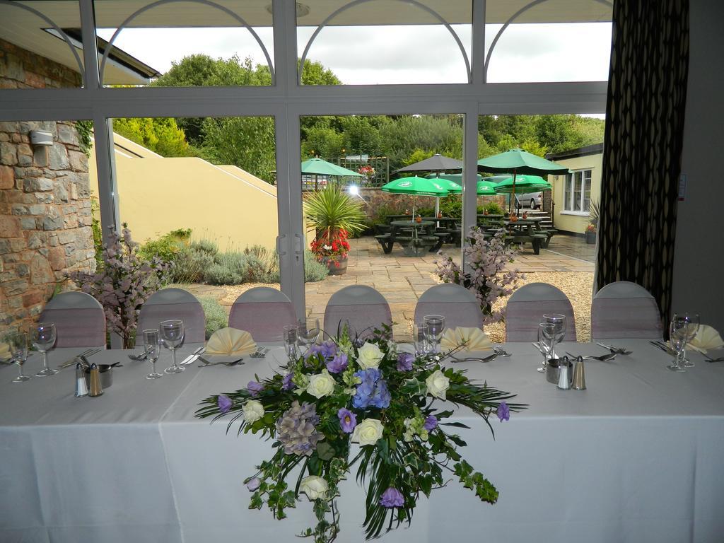 Beambridge Inn Wellington  Buitenkant foto
